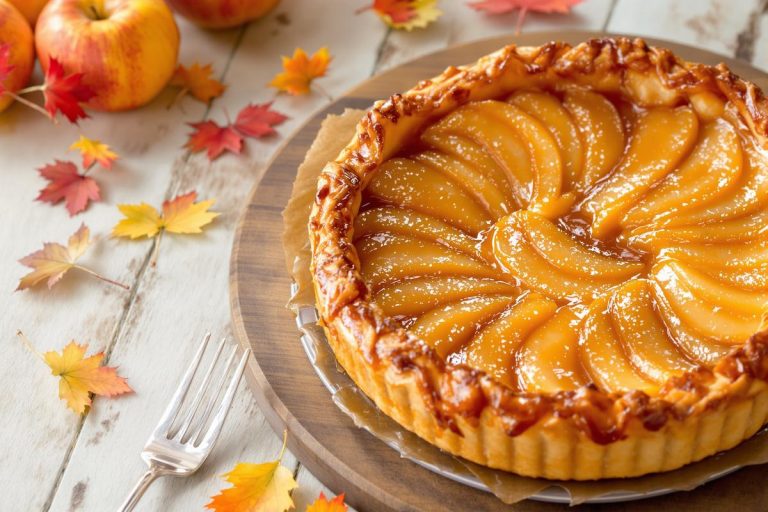 Tarte tatin aux poires : le dessert d’automne gourmand que tout le monde adore.jpg